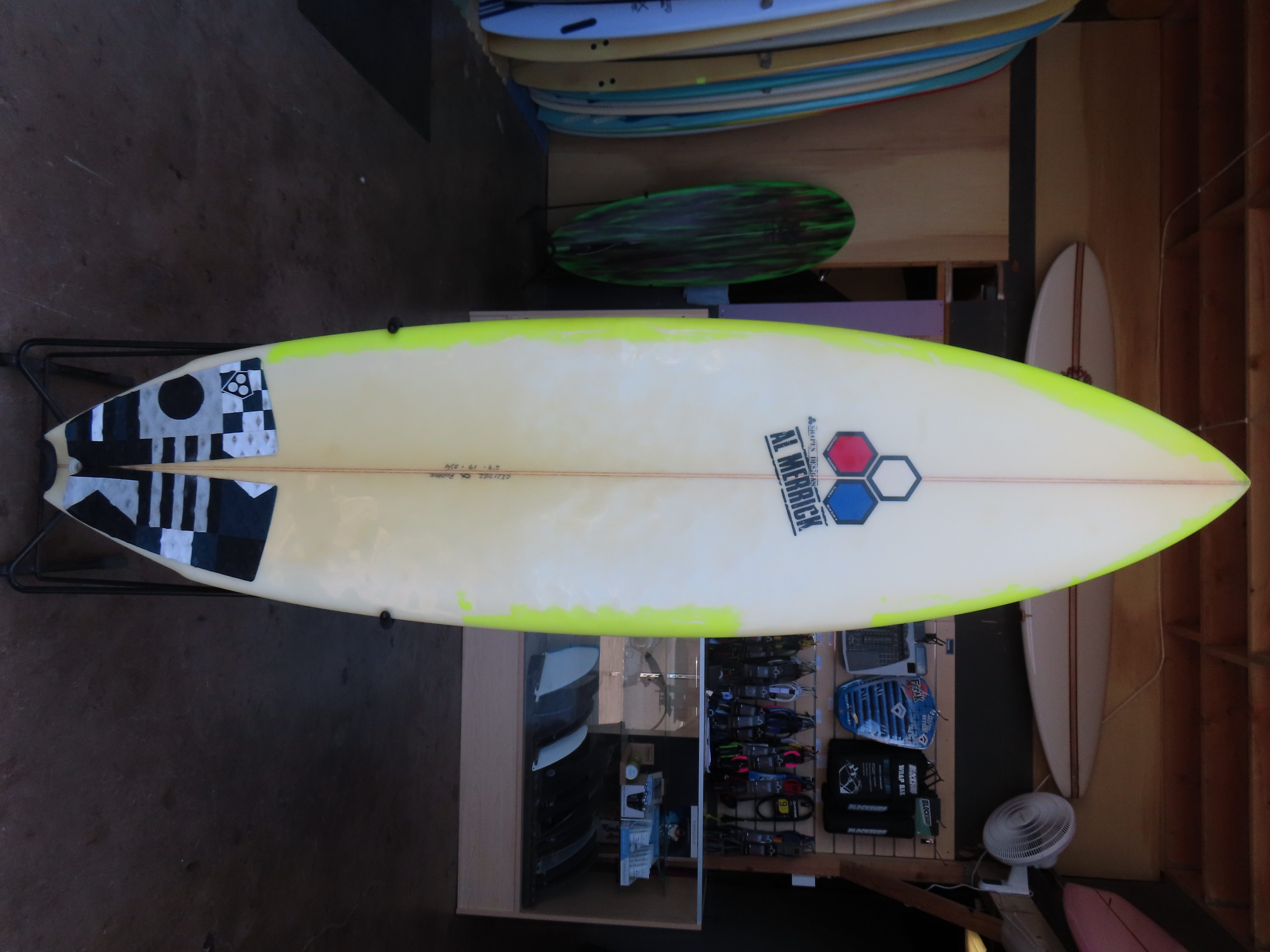 Clearance – Used Surfboards Hawaii